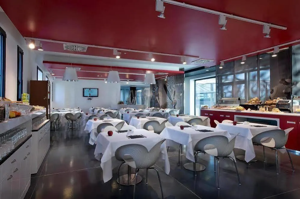 Cdh Milano Niguarda Hotel 4*, Milan Italy