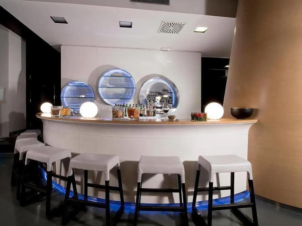 Cdh Milano Niguarda Hotel 4*, Milan